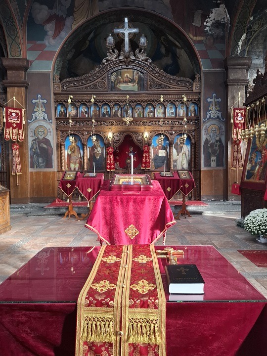 молитва в храм Св. вмчк Георги, гр. Костенец